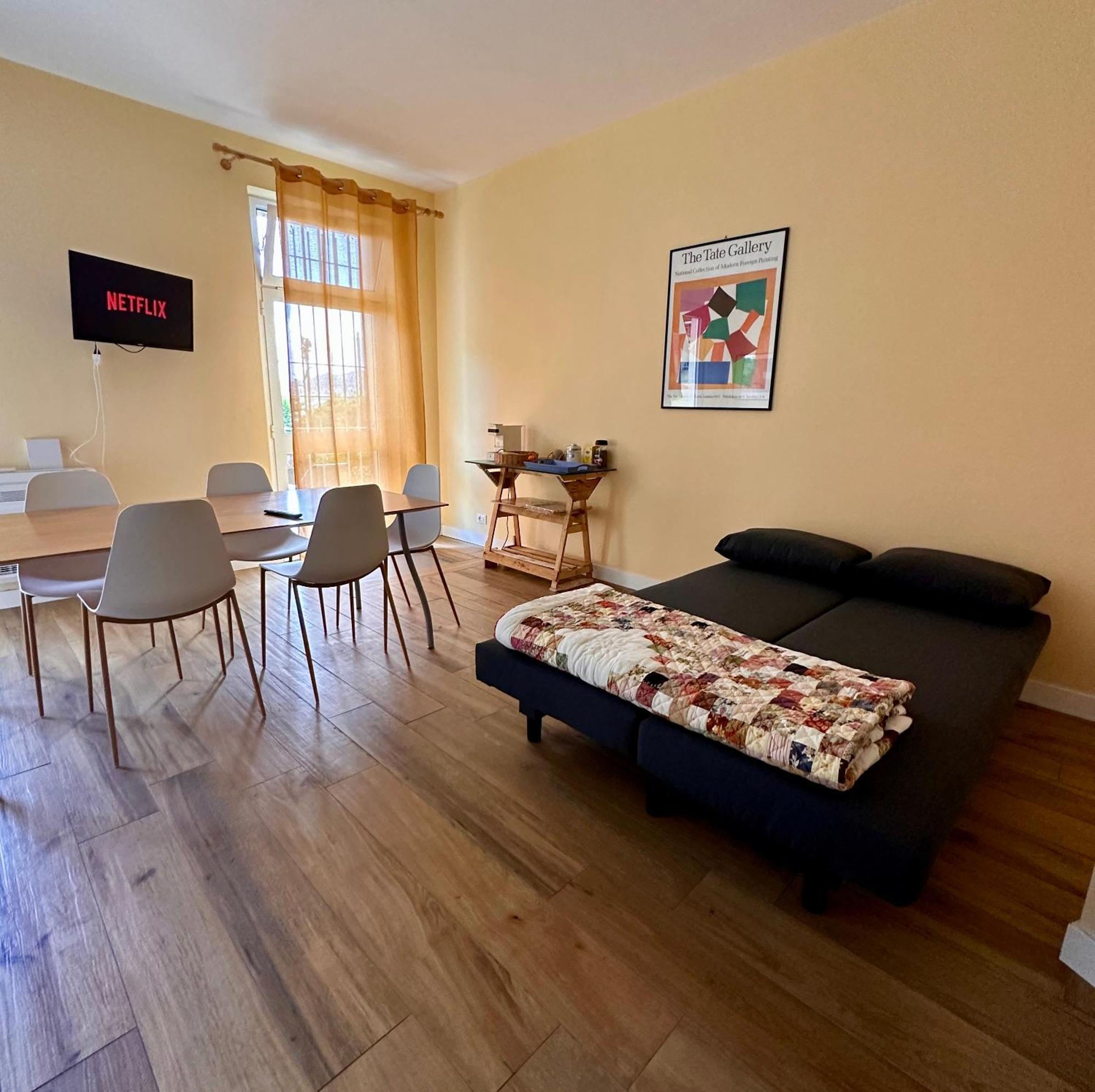 Libeccio 1 - Holiday Home & Parking 레리치 외부 사진